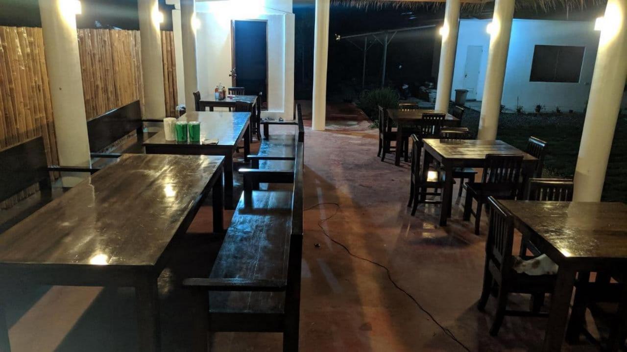 Funny Jellyfish Resort 莫阿尔博阿 外观 照片